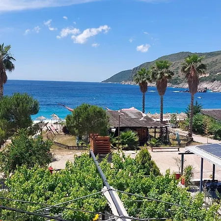 Jali Hotel 3*