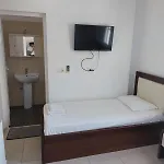Jali Hotel 3*