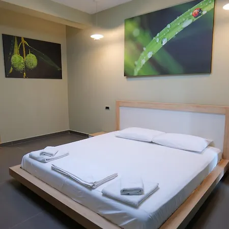 Jali Hotell 3*