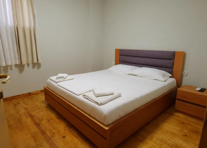Jali Hotell 3*